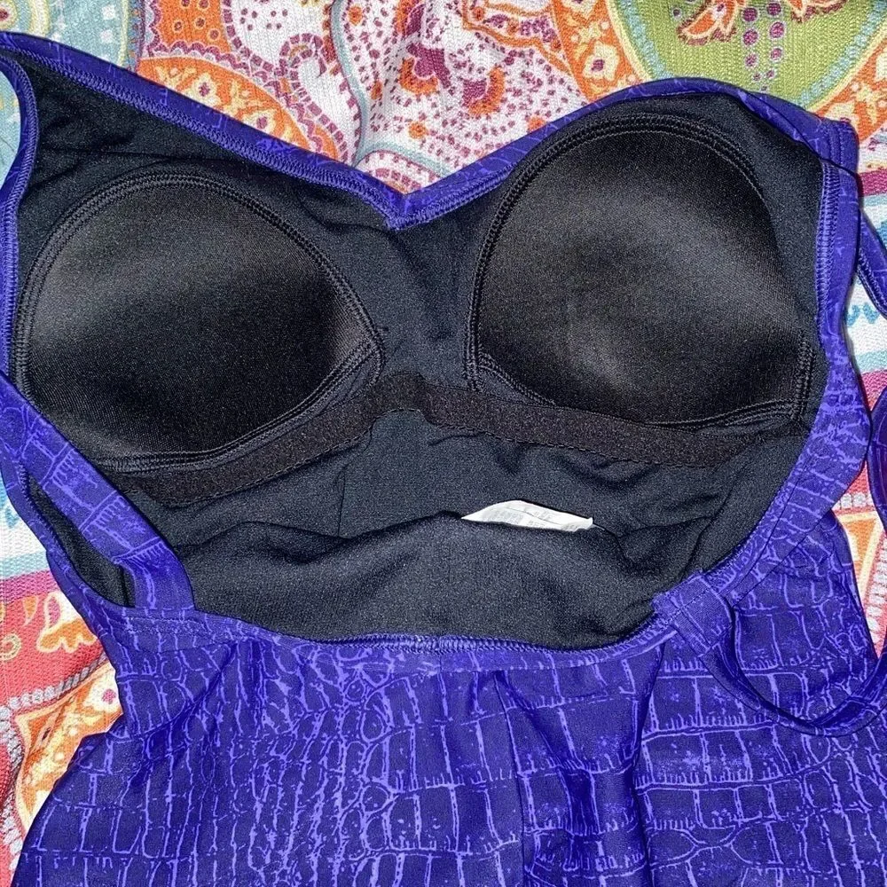 Speedo out blue